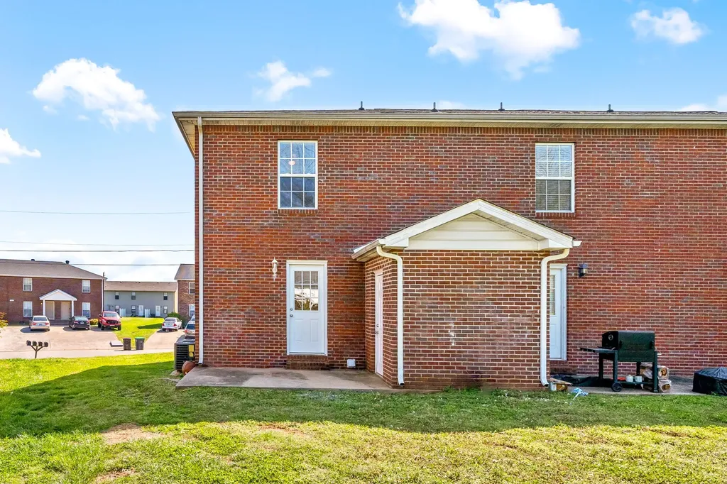 375 Peabody Drive Clarksville TN 37042
