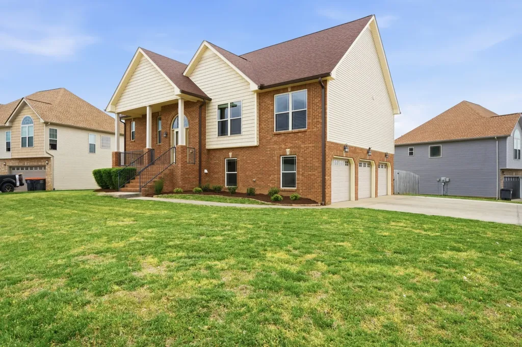 1700 Winterhaven Court Clarksville TN 37042