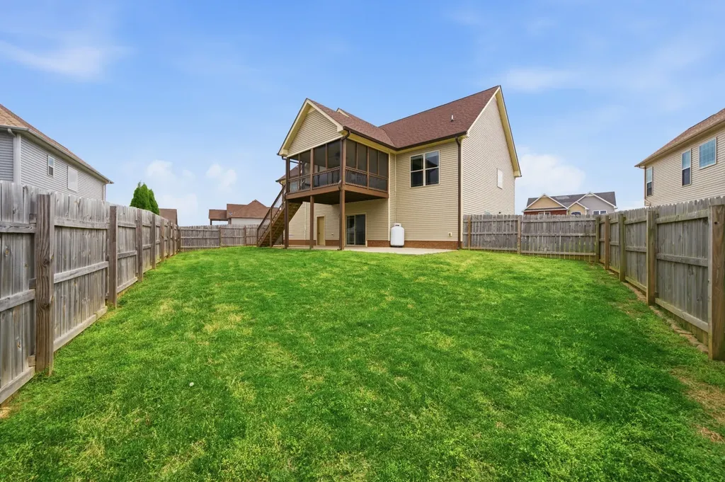 1700 Winterhaven Court Clarksville TN 37042