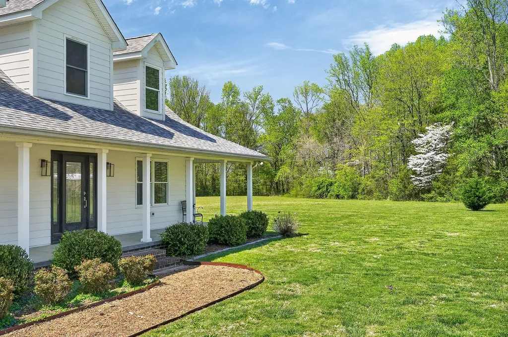 302 Ligon Lane Baxter TN 38544