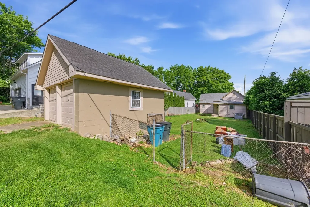 918 Boscobel Street Nashville TN 37206