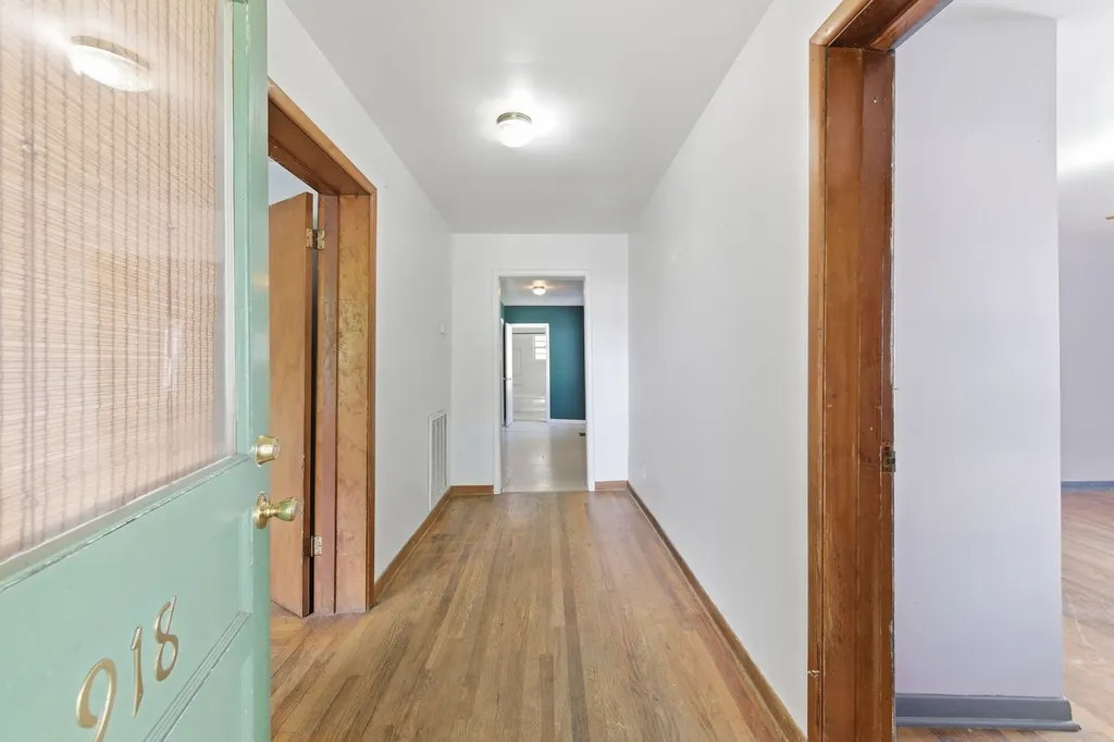 918 Boscobel Street Nashville TN 37206