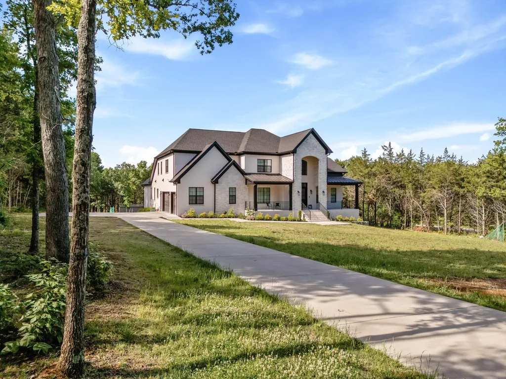 2085 Kidd Road Nolensville TN 37135