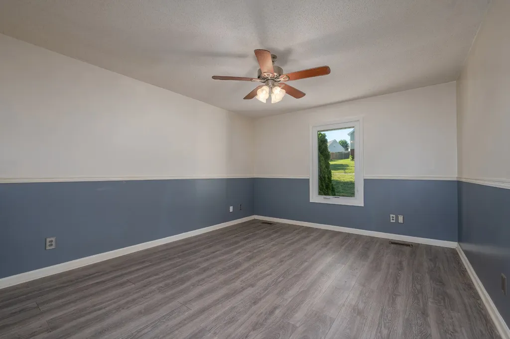 918 Hedge Apple Drive Clarksville TN 37040