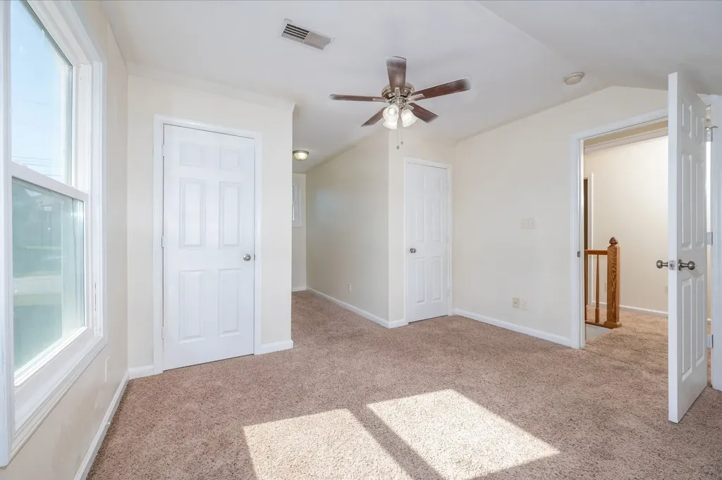 918 Hedge Apple Drive Clarksville TN 37040