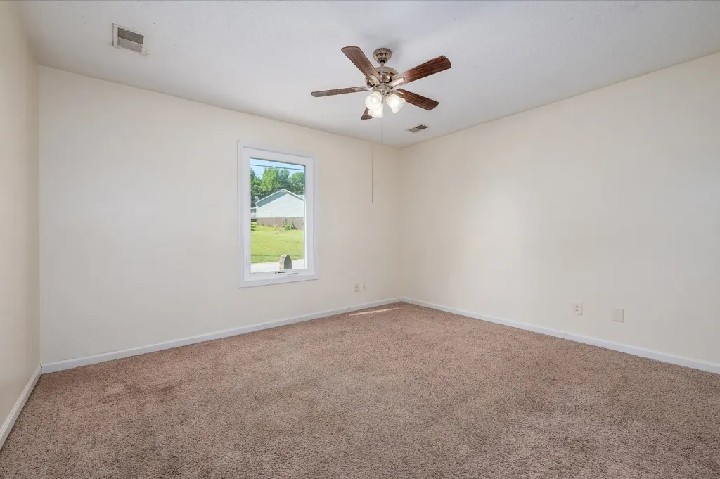 918 Hedge Apple Drive Clarksville TN 37040