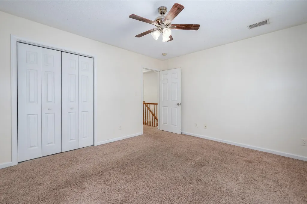 918 Hedge Apple Drive Clarksville TN 37040