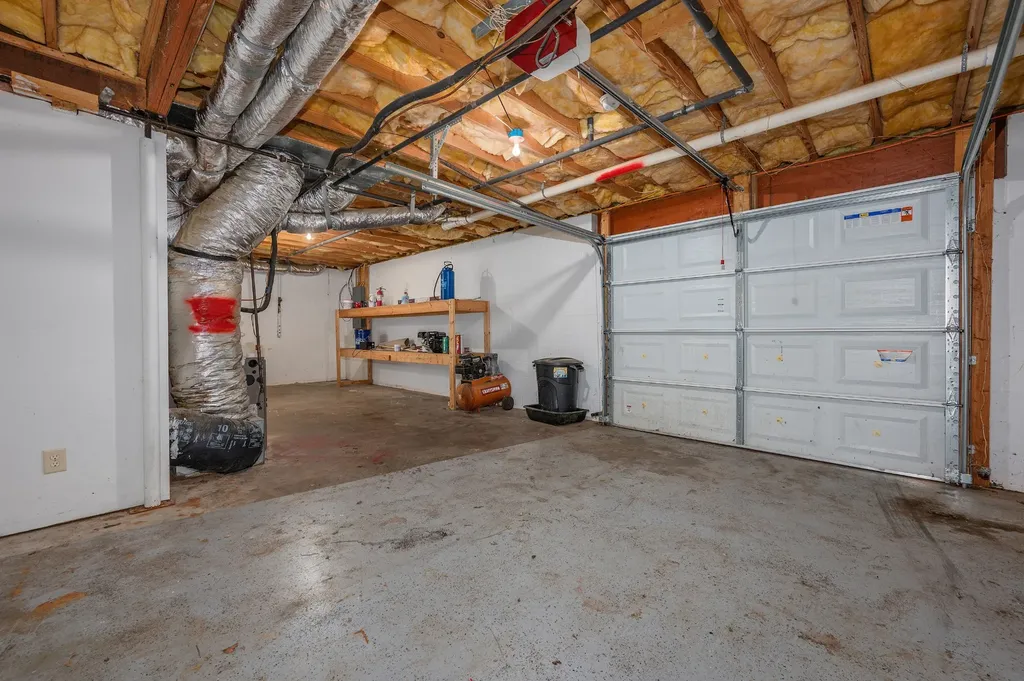 918 Hedge Apple Drive Clarksville TN 37040