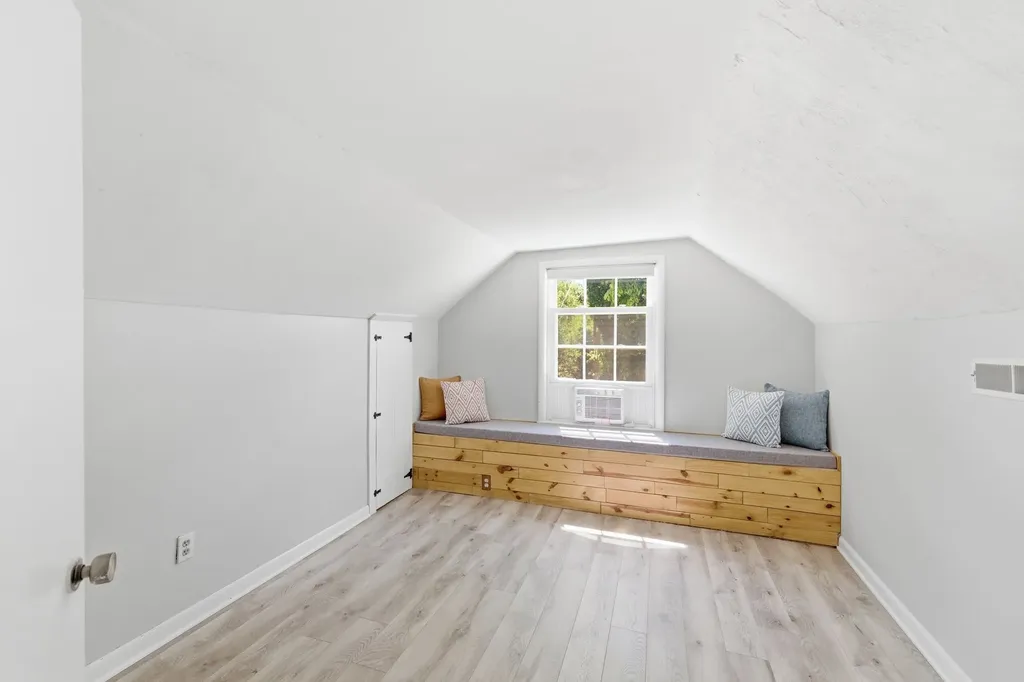 14991 Manchester Pike Christiana TN 37037