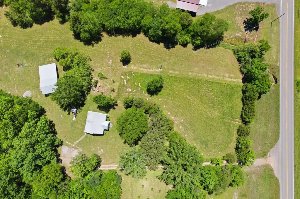 14991 Manchester Pike Christiana TN 37037