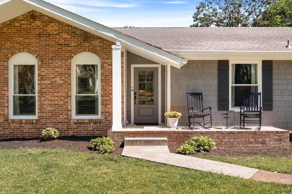 613 Oakwood Terrace Mount Juliet TN 37122