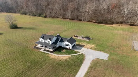 1227 Stayton Road Cumberland Furnace TN 37051