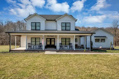 1227 Stayton Road Cumberland Furnace TN 37051