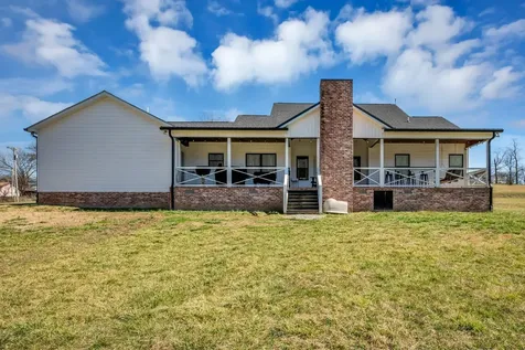 1227 Stayton Road Cumberland Furnace TN 37051