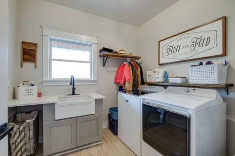 1227 Stayton Road Cumberland Furnace TN 37051