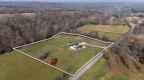1227 Stayton Road Cumberland Furnace TN 37051
