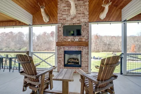 1227 Stayton Road Cumberland Furnace TN 37051