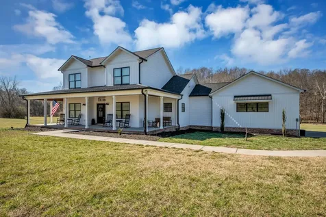 1227 Stayton Road Cumberland Furnace TN 37051