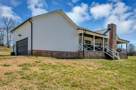 1227 Stayton Road Cumberland Furnace TN 37051