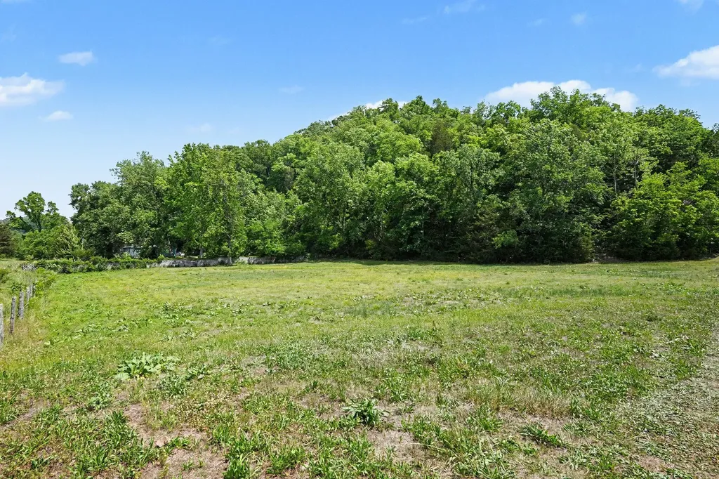 0 Sams Creek Road Ashland City TN 37015