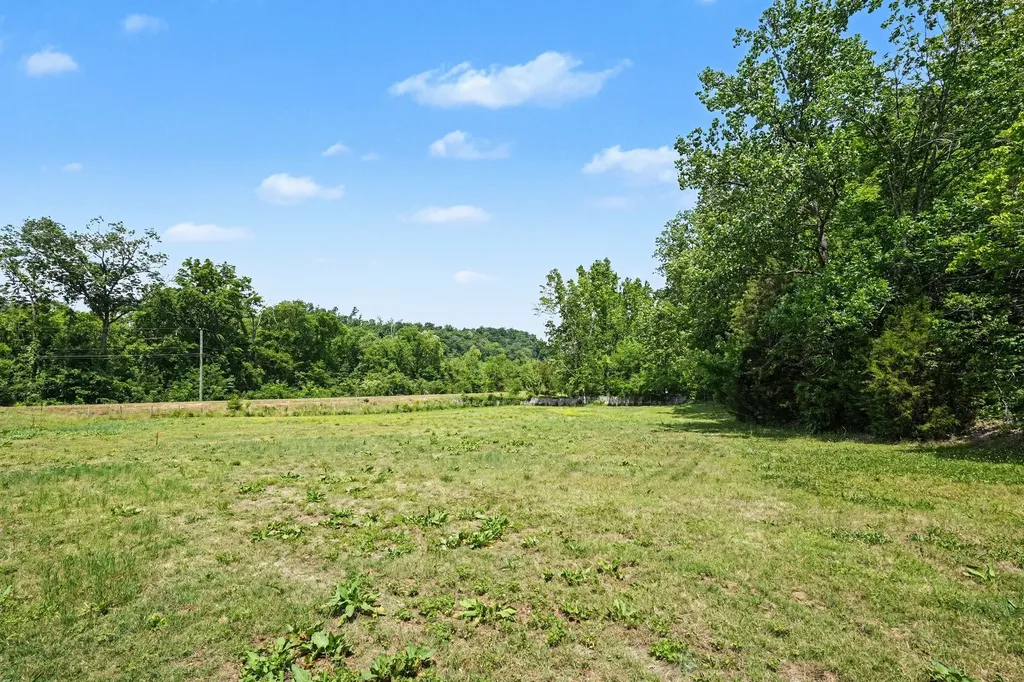 0 Sams Creek Road Ashland City TN 37015