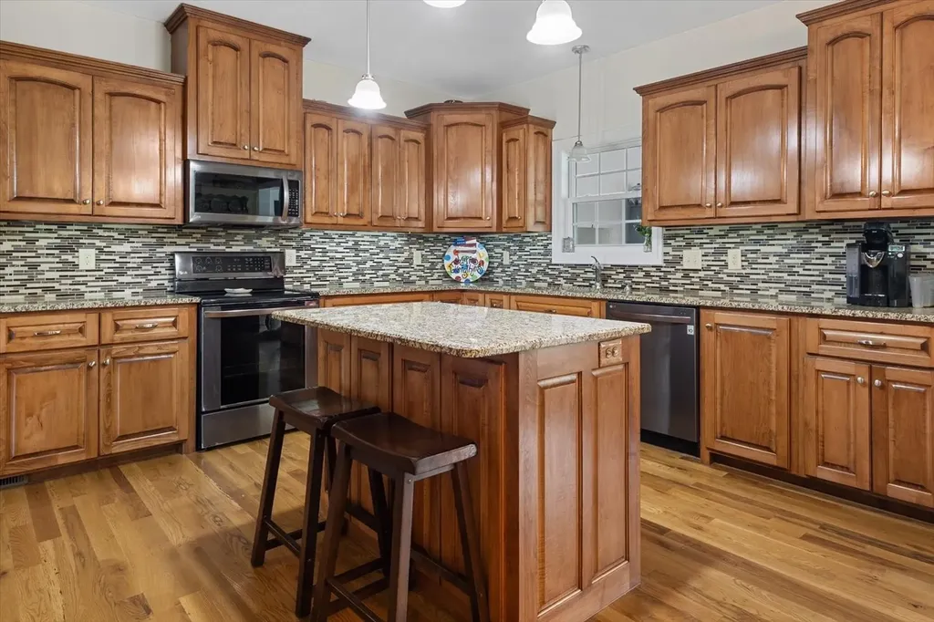 605 Compton Lane Columbia TN 38401