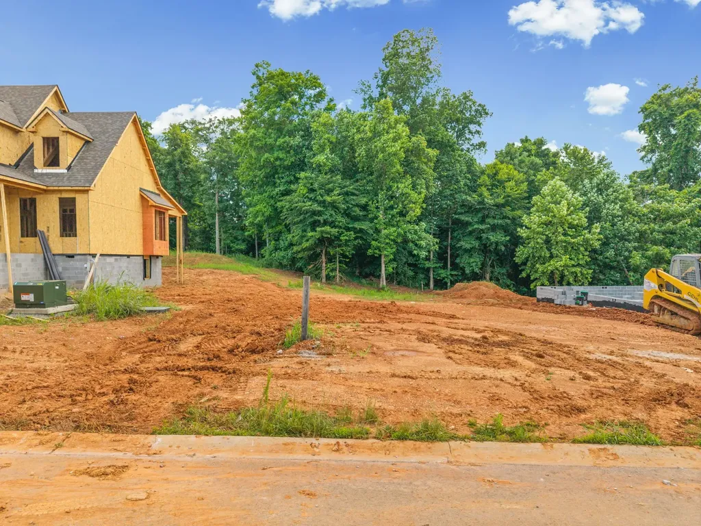 590 Pongracz Way Clarksville TN 37042