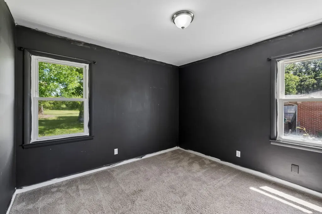 106 Oak Park Drive Columbia TN 38401