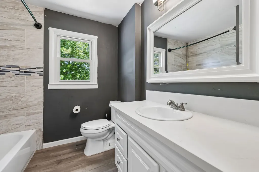 106 Oak Park Drive Columbia TN 38401
