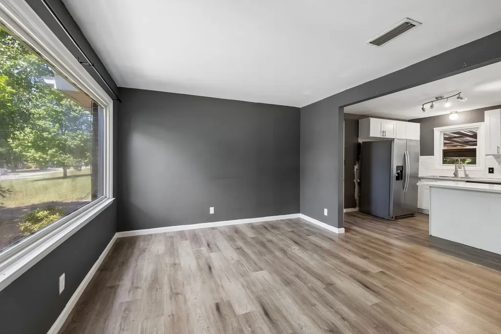 106 Oak Park Drive Columbia TN 38401