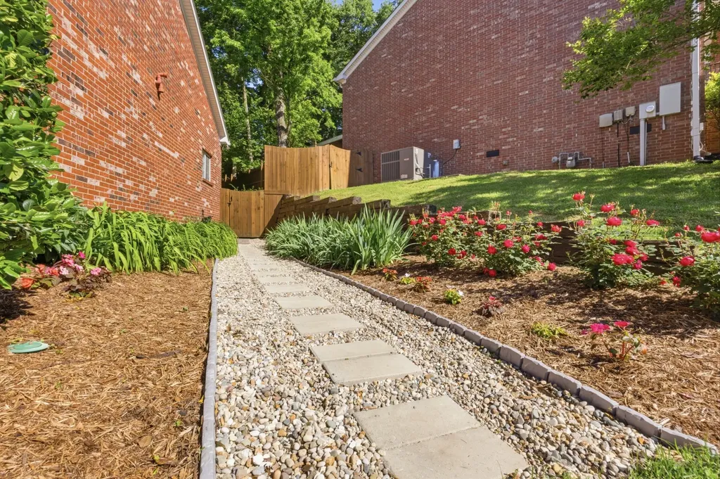 1012 Heathfield Circle Brentwood TN 37027