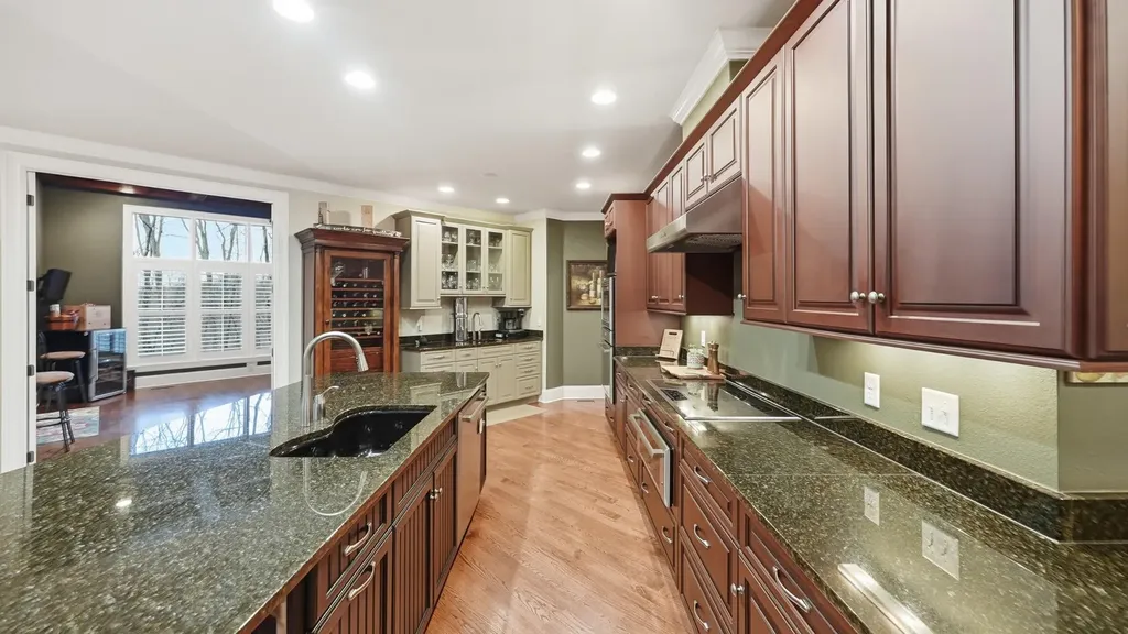 2958 Bluff View Drive, W Dunlap TN 37327
