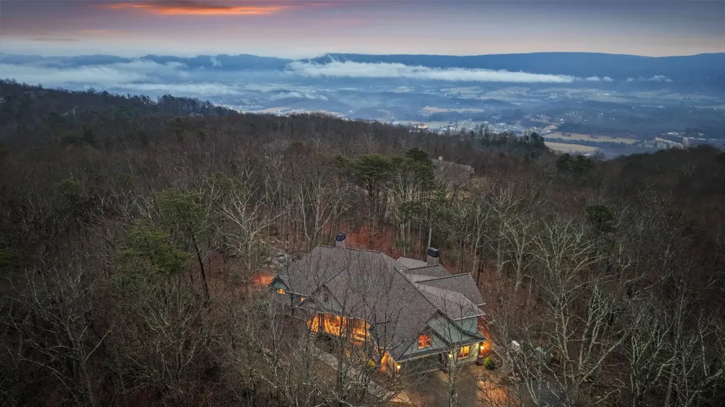 2958 Bluff View Drive, W Dunlap TN 37327