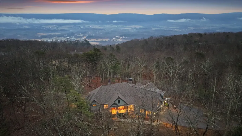 2958 Bluff View Drive, W Dunlap TN 37327