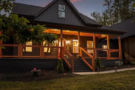 230 Clubhouse Drive Jasper TN 37347