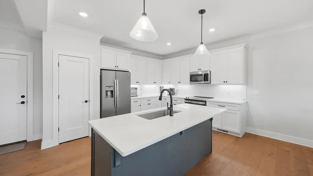 7424 Crowes Nest Drive Harrison TN 37341