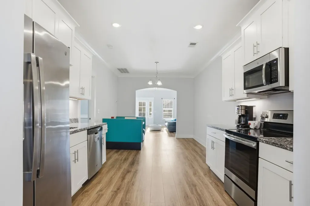 205 Bancroft Mill Columbia TN 38401