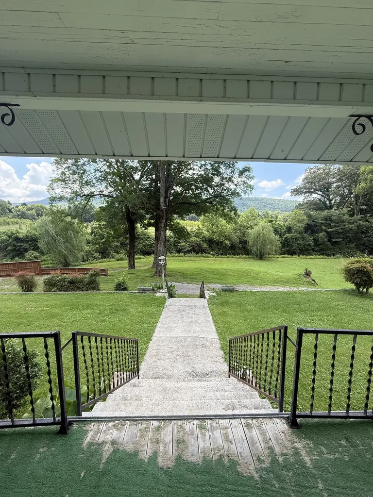 103 Dykes Road Mcminnville TN 37110