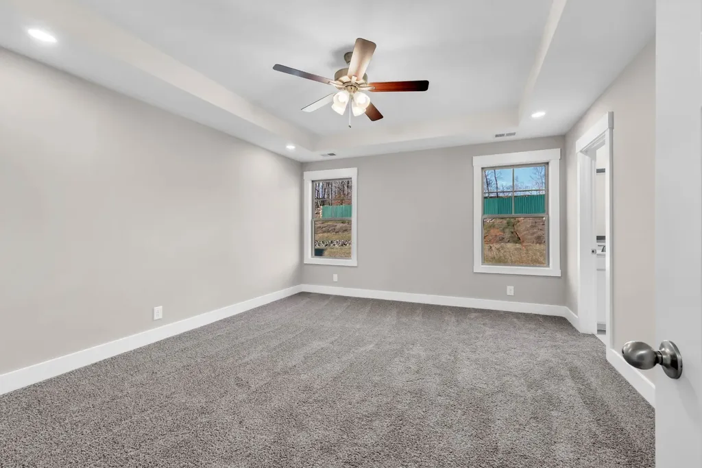 321 Cardinal Creek Clarksville TN 37040