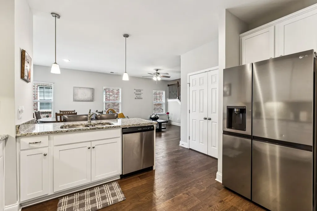 606 Douglas Street Lebanon TN 37087