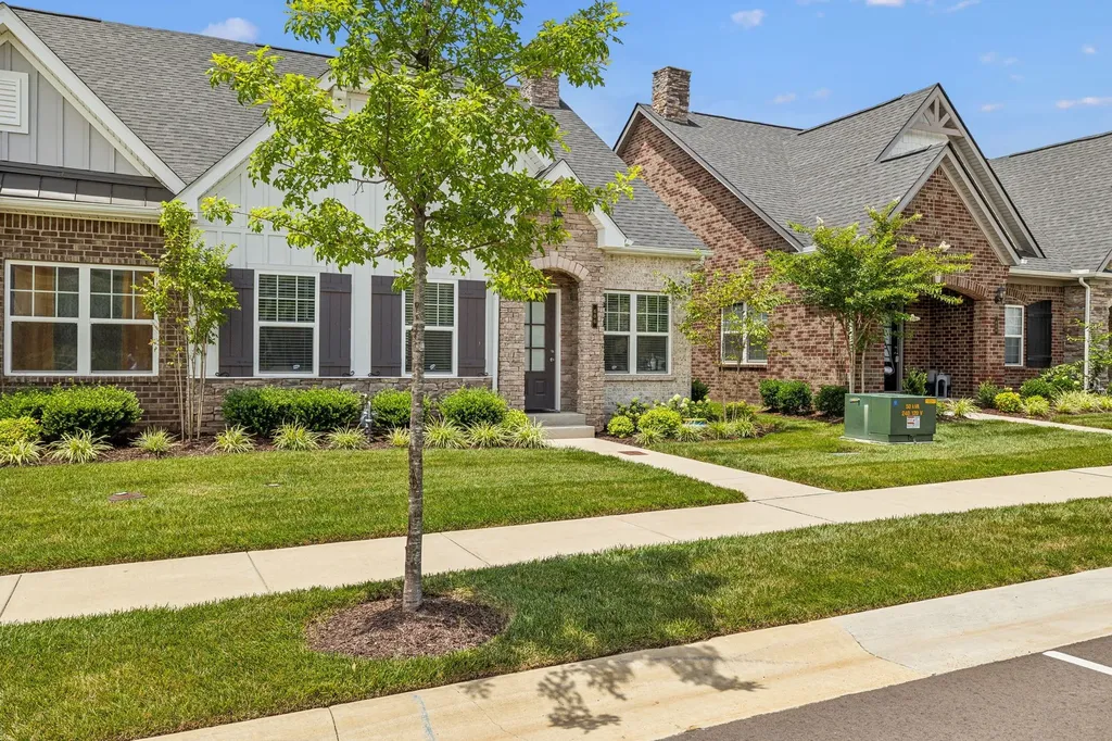 606 Douglas Street Lebanon TN 37087