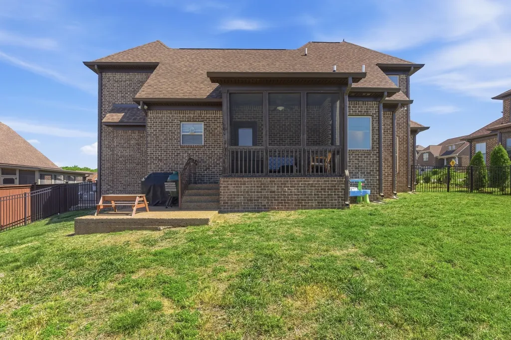 209 Karen Drive Mount Juliet TN 37122