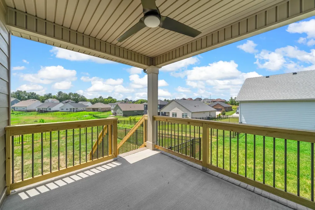 1605 Collins View Way Clarksville TN 37043