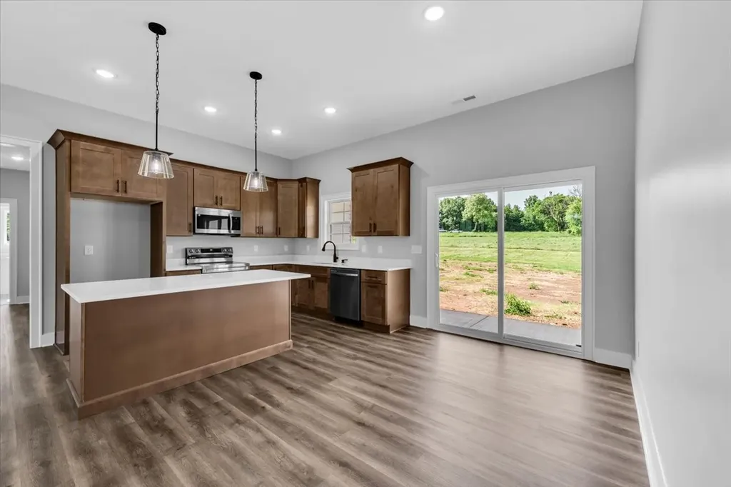 749 Edd Ramsey Road Mcminnville TN 37110