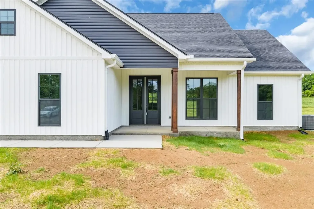 749 Edd Ramsey Road Mcminnville TN 37110