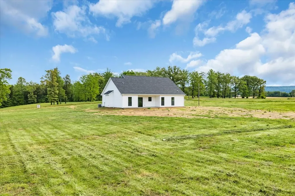 749 Edd Ramsey Road Mcminnville TN 37110