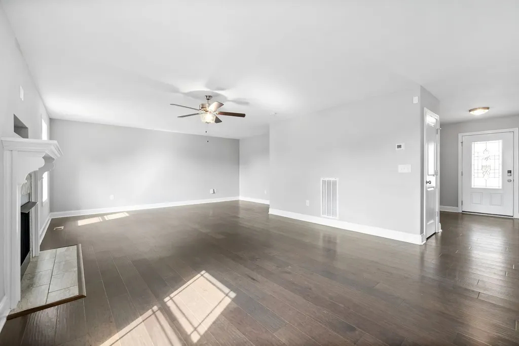 3482 Southwood Drive Clarksville TN 37042