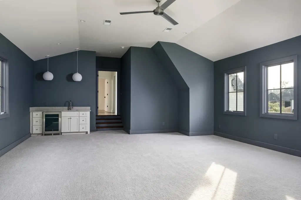 1133 Lipscomb Drive Nashville TN 37204