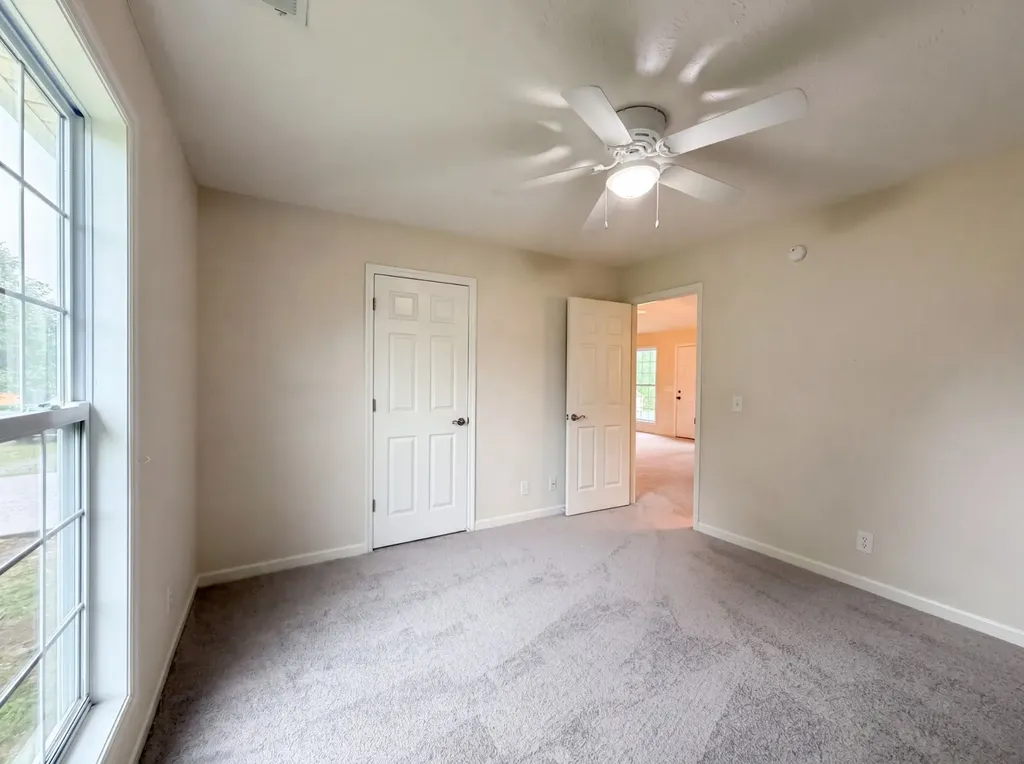 300 Fairway Green Shelbyville TN 37160