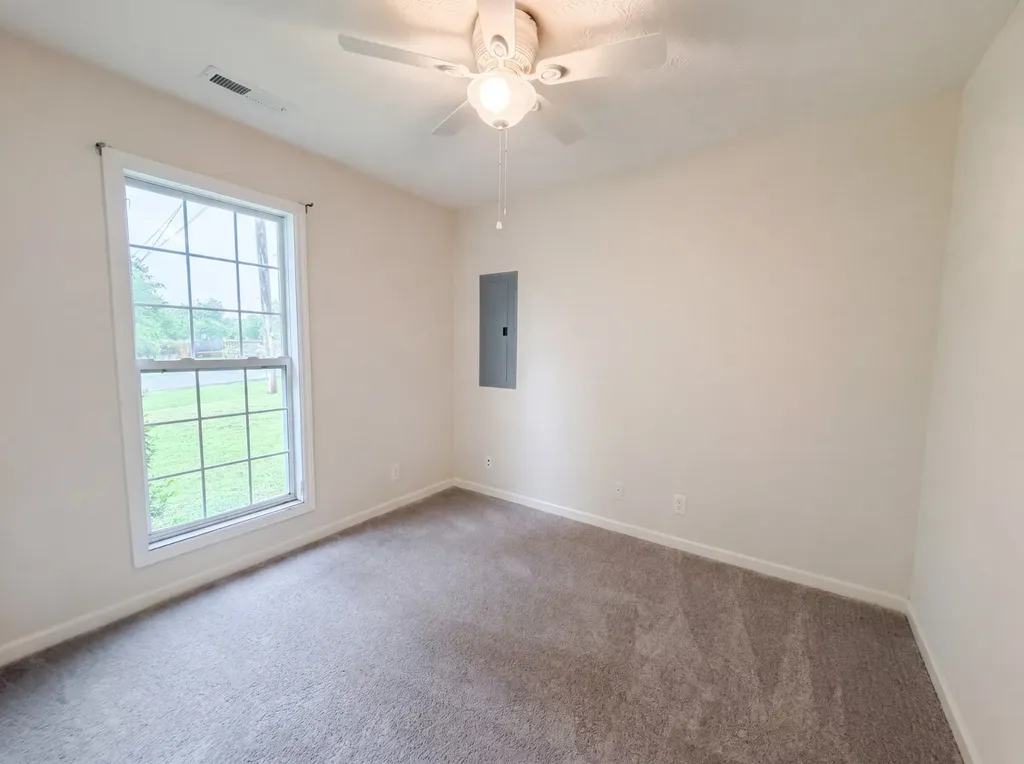 300 Fairway Green Shelbyville TN 37160